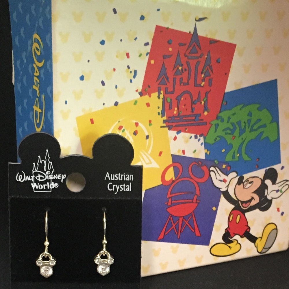 🎥 RARE Disney Parks Mickey Mouse Crystal Earrings